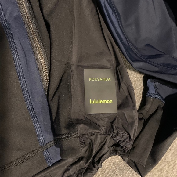 EXTREMELY RARE lululemon x Roksanda Define Jacket - Picture 5 of 7